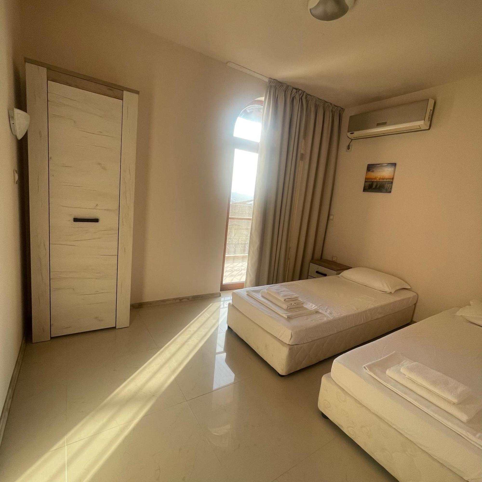 Private Apartment With Sea View Sozopol Extérieur photo
