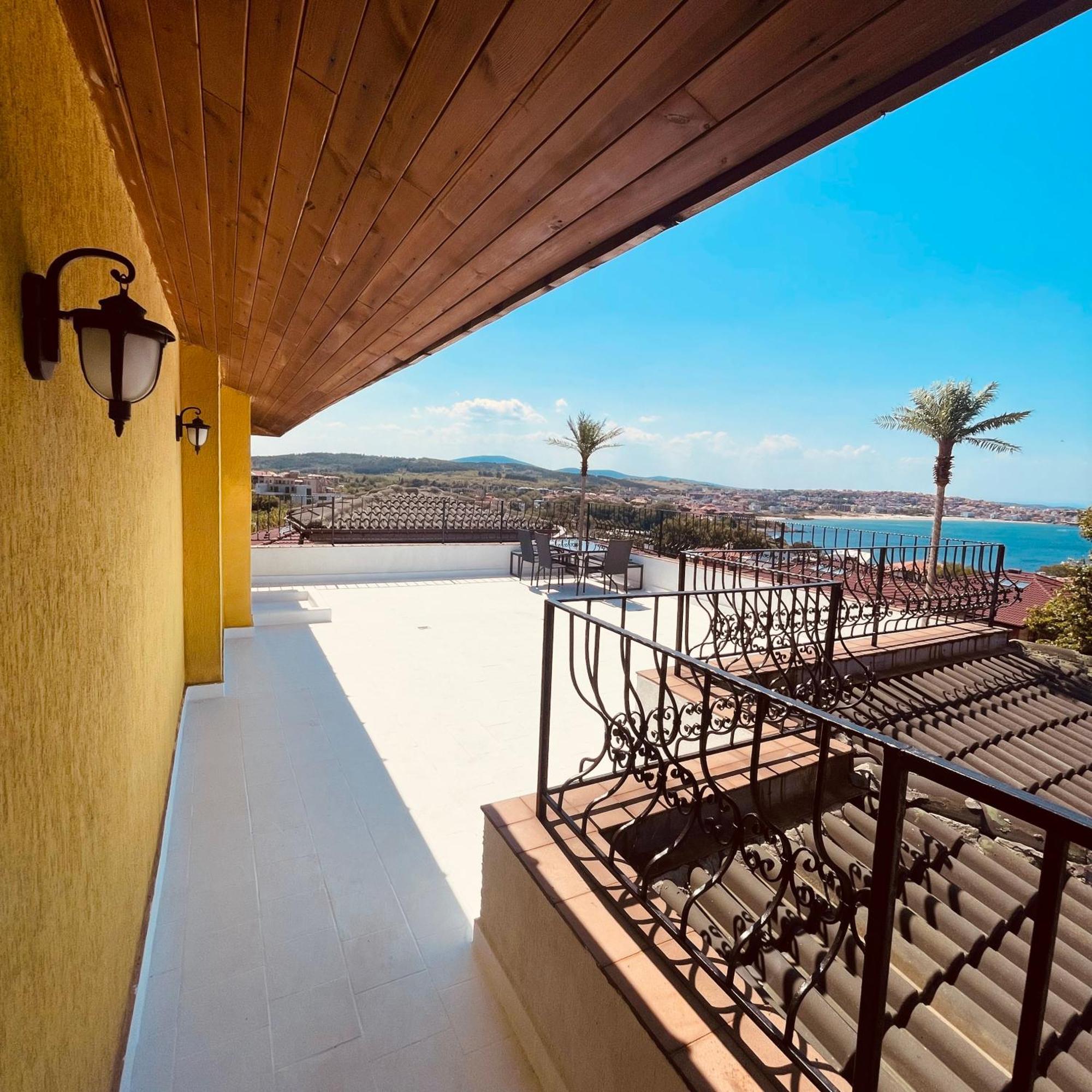 Private Apartment With Sea View Sozopol Extérieur photo