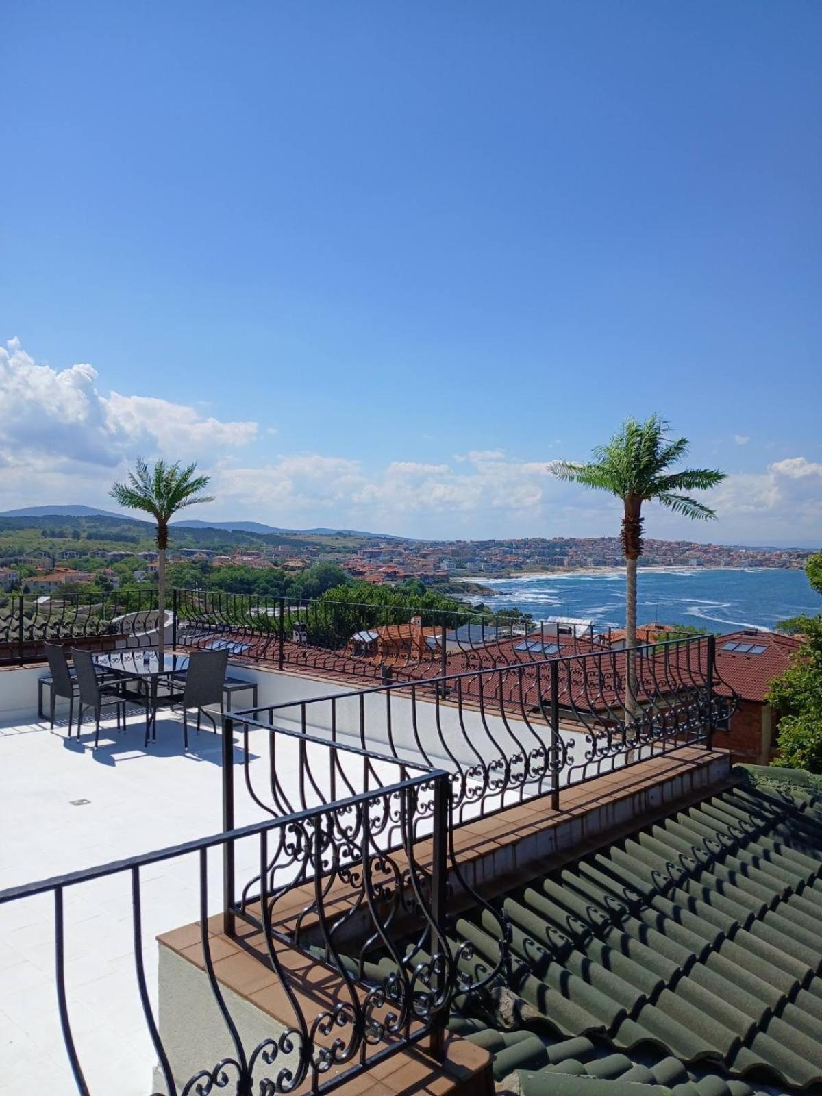 Private Apartment With Sea View Sozopol Extérieur photo